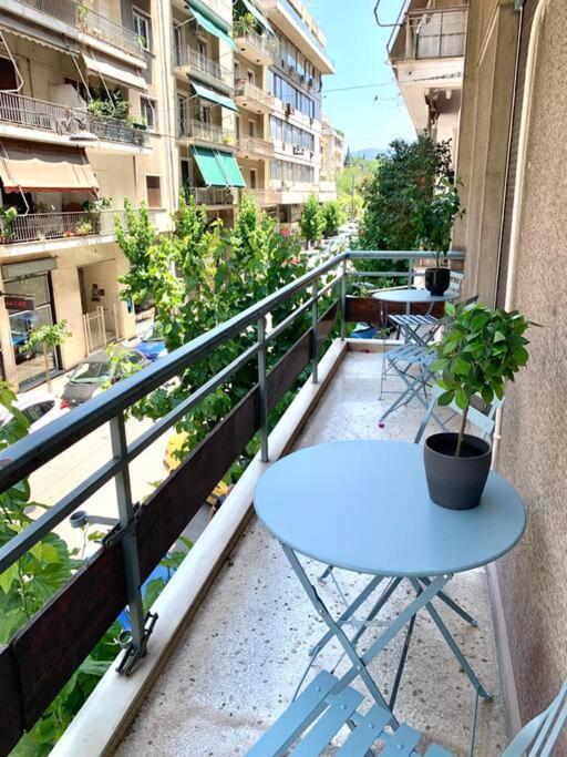 אתונה Spacious 4-Bedroom Family Home, 100M From Metro מראה חיצוני תמונה